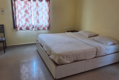 Single Bed Room