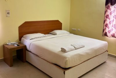 Single bed Room with Double bed